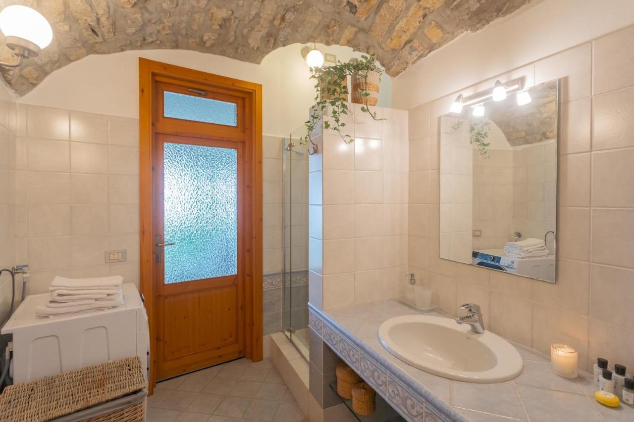 Simons Apartment With Amazing View By Rent All Como Blevio Exterior photo